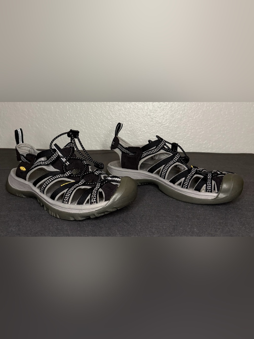 KEEN Whisper Waterproof Sport Sandals 8.5
